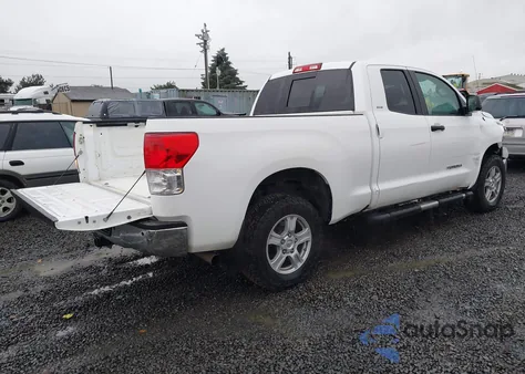2013 Toyota Tundra Grade 4.6L V8 z USA, uszkodzony, nr VIN 5TFUM5F14DX043997